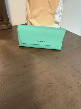 Tiffany & Co. Authentic Women’s Eyeglass Case / Blue Leather / Good Condition